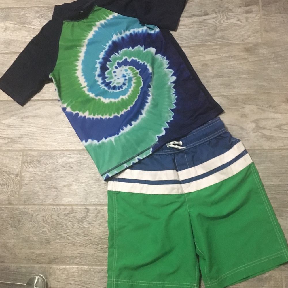 Lands’ End Boys’ Swim